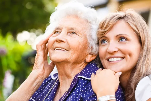 The Ultimate Guide to Elderly Living Options for Your Old Grandma 2025