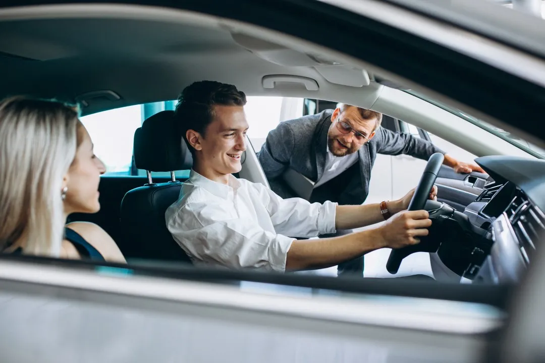 Safe Driving Tips and Tricks for Auto Insurance Policyholders